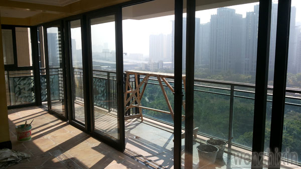 高檔鋁門(mén)窗